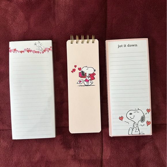 NWT ~ ♥️ Valentines Day ♥️Snoopy Notepad Set with Hearts - Picture 1 of 5